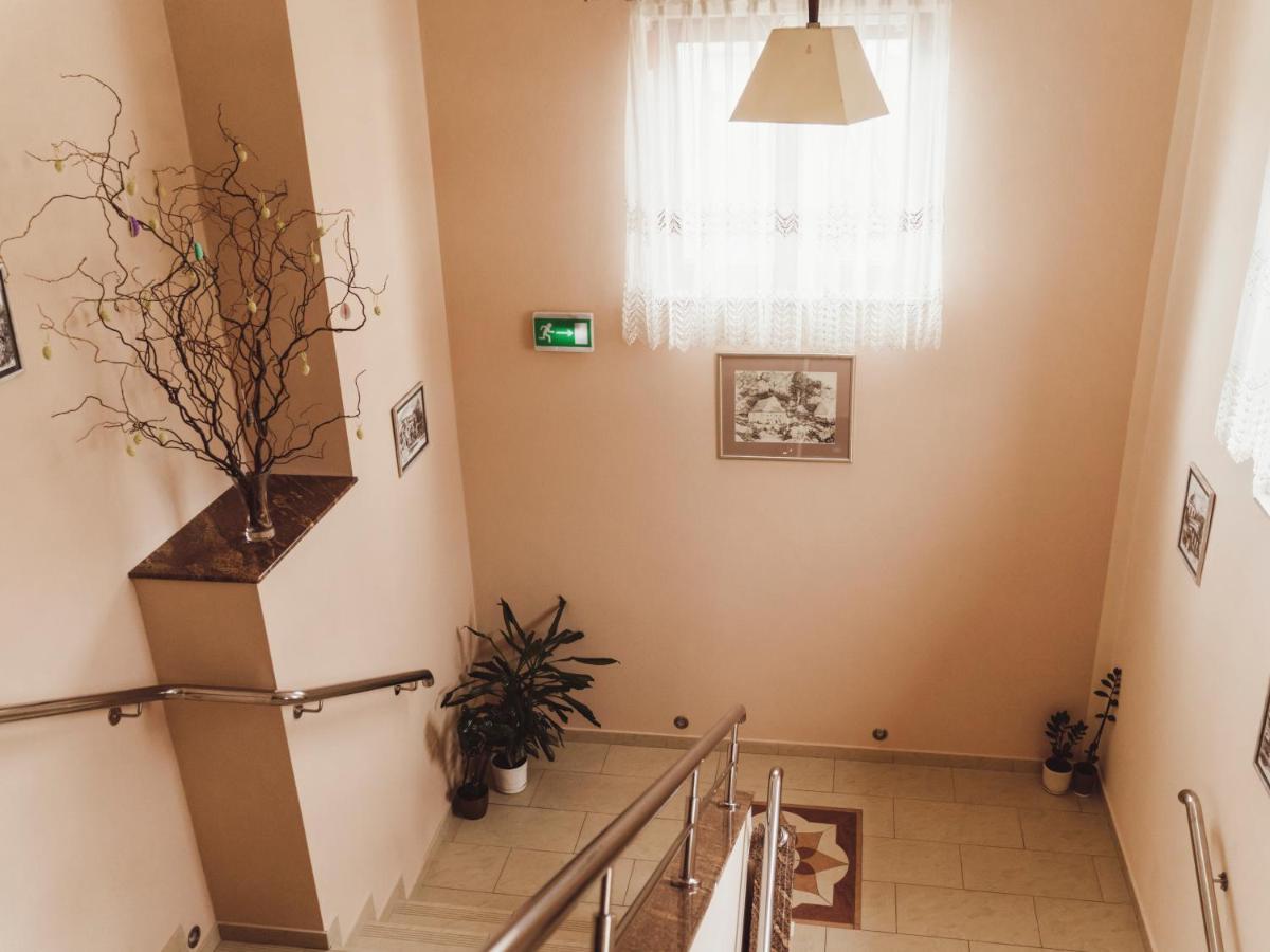 Hotel Osjann Biala Podlaska Bagian luar foto