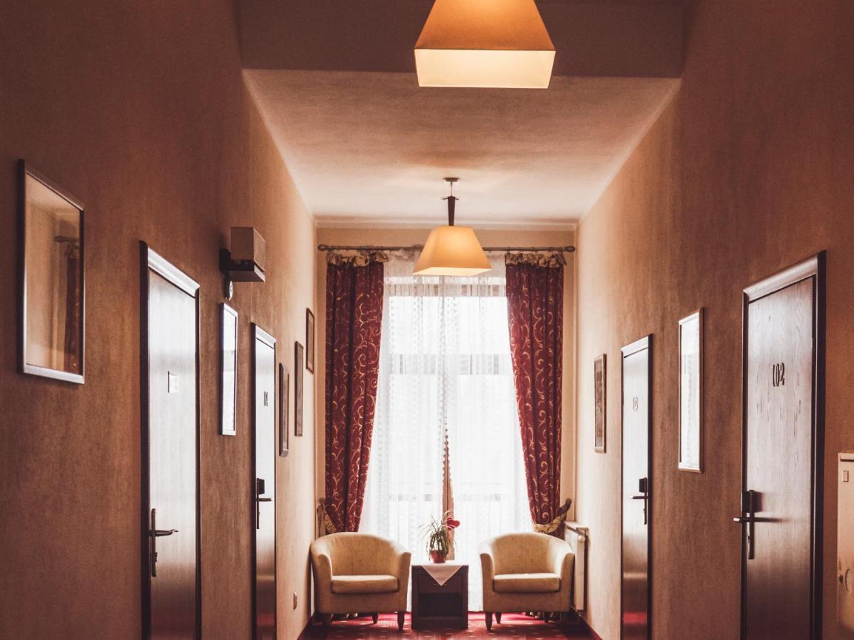 Hotel Osjann Biala Podlaska Bagian luar foto