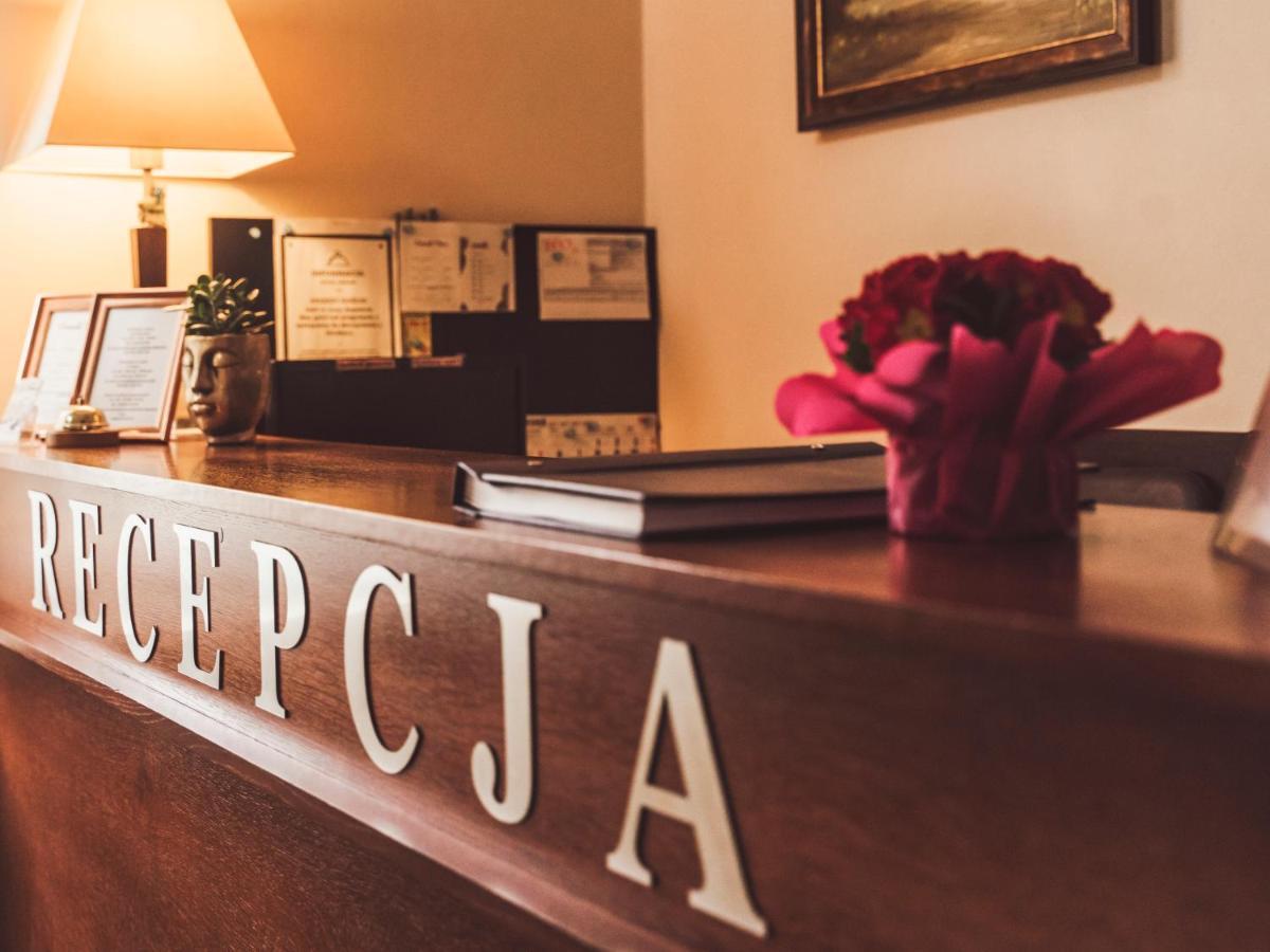 Hotel Osjann Biala Podlaska Bagian luar foto