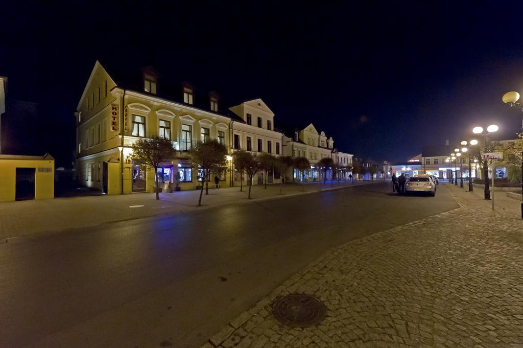 Hotel Osjann Biala Podlaska Bagian luar foto